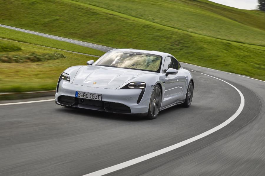  Porsche Taycan Turbo S 2019 года  (WW) (фото 19 из 46)
